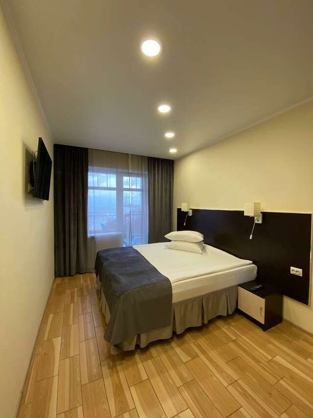 Гостиница Круиз Пионерский-66