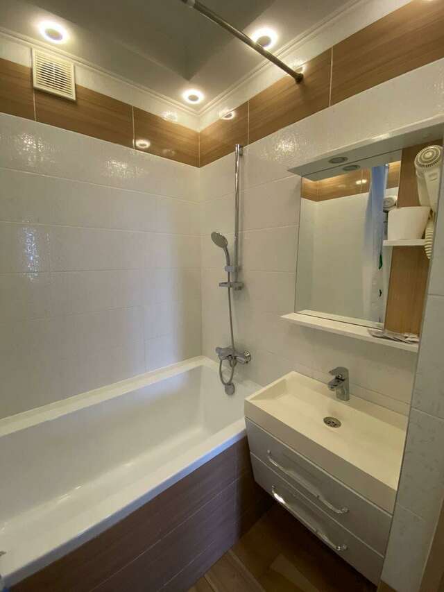 Гостиница Круиз Пионерский-112